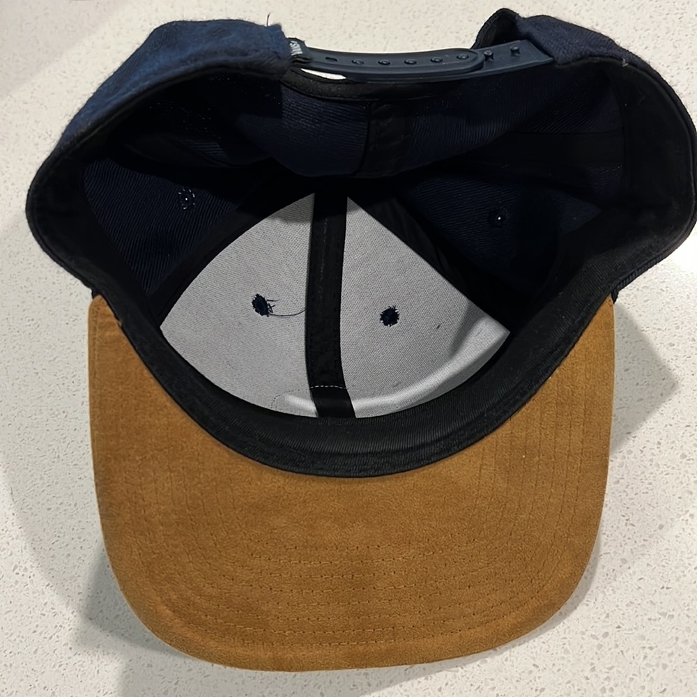 Vans SnapBack - Picture 3 of 3
